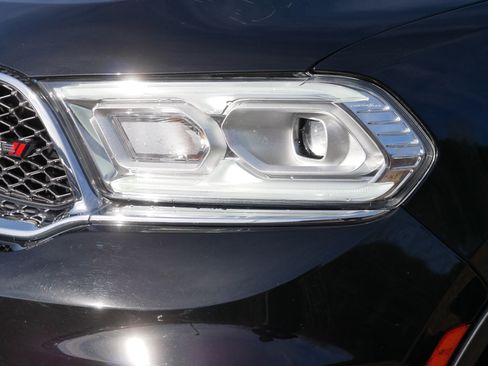 Certified 2022 Dodge Durango SXT image 16