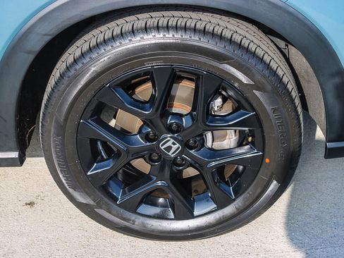 Certified 2024 Honda HR-V Sport image 11