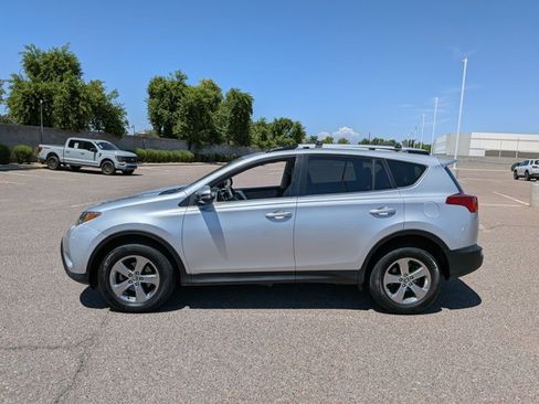 Used 2015 Toyota RAV4 XLE AWD/4WD image 8