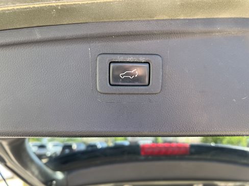 Used 2018 Subaru Outback 3.6R Touring w/ Popular Package #3 AWD/4WD image 21