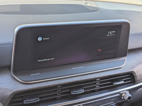 Certified 2022 Kia Telluride SX w/ SX Prestige Package image 24