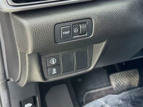 Used 2019 Honda Accord LX image 10