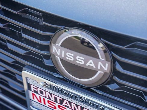 New 2025 Nissan Sentra SR w/ SR Premium Package image 12