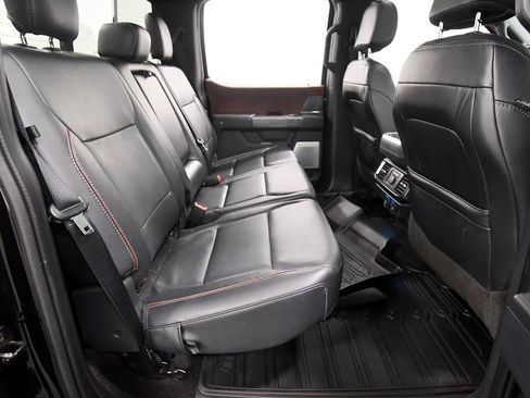 Used 2022 Ford F150 Lariat w/ Equipment Group 502A High AWD/4WD image 18