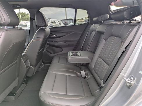 New 2026 Buick Envista Avenir image 14