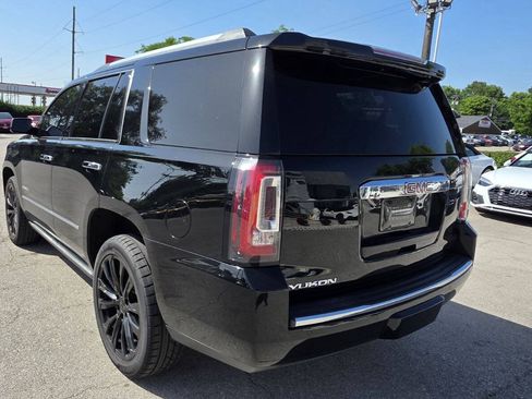Used 2018 GMC Yukon Denali w/ Denali Ultimate Package AWD/4WD image 8