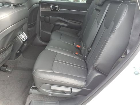 New 2026 Kia Sorento S image 9