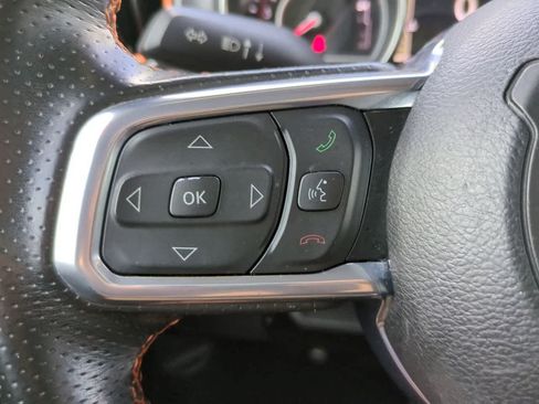 Used 2022 Jeep Gladiator Mojave AWD/4WD image 24