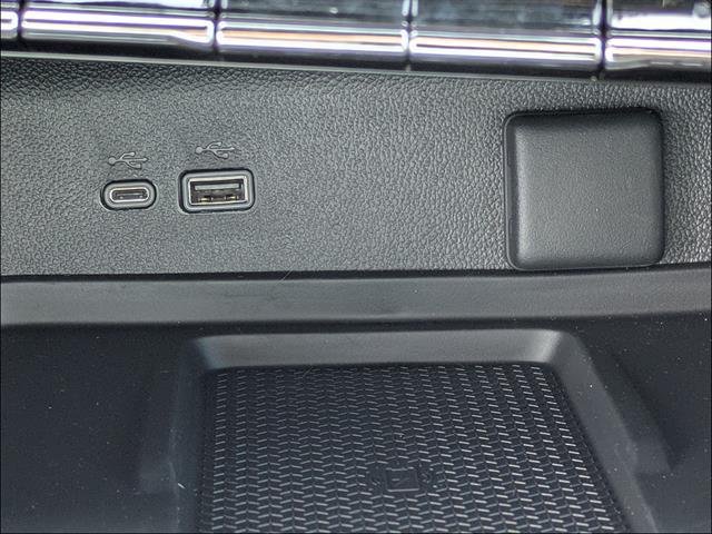 New 2027 Chevrolet Traverse RS AWD/4WD image 28