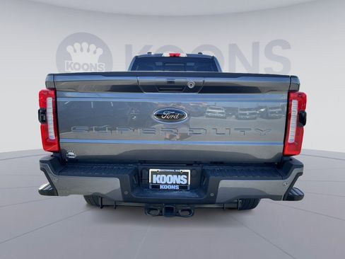 New 2026 Ford F350 Lariat w/ Black Appearance Package image 5