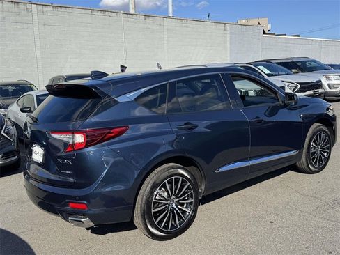 Used 2025 Acura RDX SH-AWD w/ Advance Package image 7