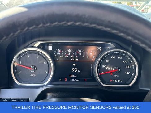 Used 2022 Chevrolet Silverado 2500 High Country image 14