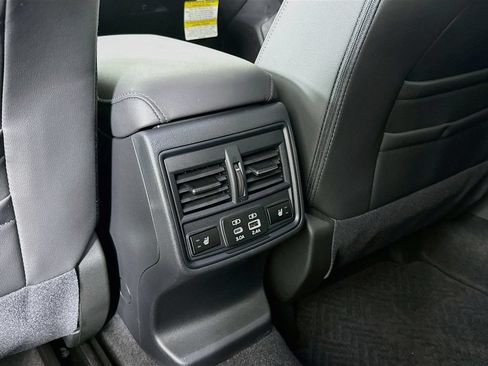 New 2026 Subaru Outback Limited AWD/4WD image 31