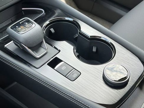 New 2026 Nissan Rogue Platinum AWD/4WD image 30