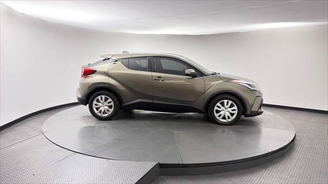 Used 2021 Toyota C-HR LE FWD image 9