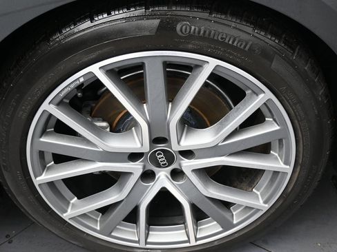 Used 2022 Audi A6 Premium Plus w/ Premium Plus Package image 42