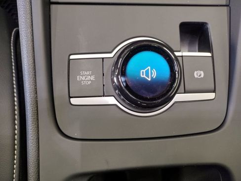 New 2026 Volkswagen Tiguan SE R-Line image 34