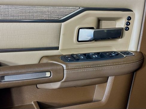 Used 2023 RAM 2500 Limited image 19