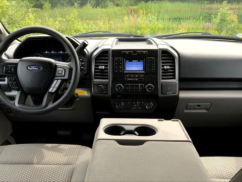 Certified 2018 Ford F150 XLT AWD/4WD image 16