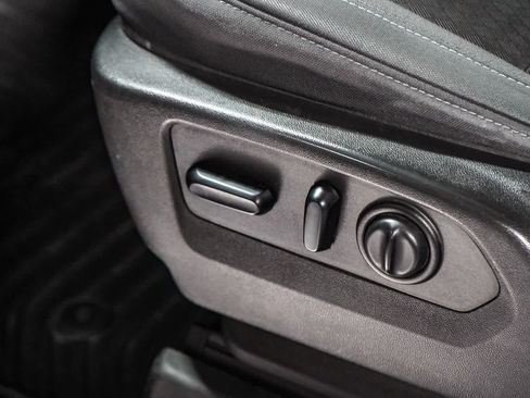 Used 2020 Chevrolet Silverado 1500 RST w/ All-Star Edition image 25