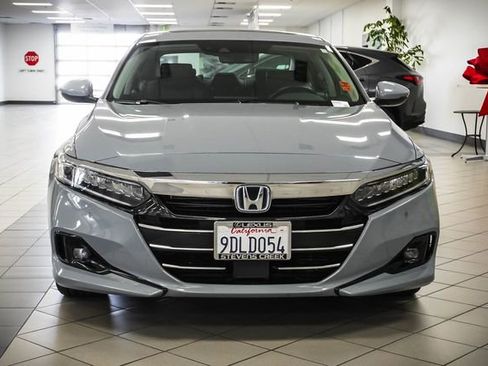 Used 2022 Honda Accord Touring image 4