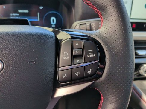 Certified 2025 Ford Explorer ST-Line image 18