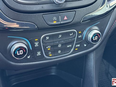 Certified 2022 Chevrolet Equinox RS w/ RS Leather Package image 23