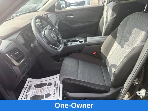 Used 2023 Nissan Rogue SV AWD/4WD image 13