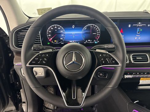 New 2026 Mercedes-Benz GLE 450e 4MATIC image 17