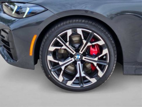 Used 2026 BMW 430i Coupe w/ M Sport Package RWD image 18