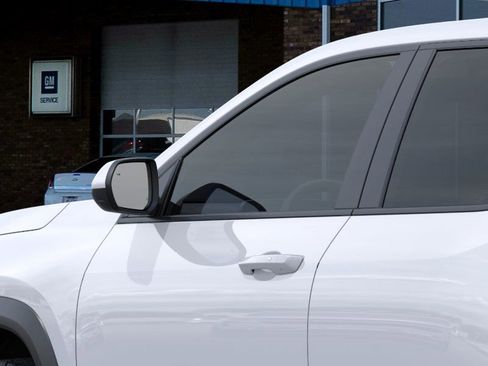 New 2026 Chevrolet Equinox LT w/ Convenience Package II image 60