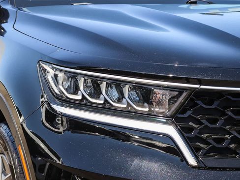 Used 2021 Kia Sorento EX FWD image 7