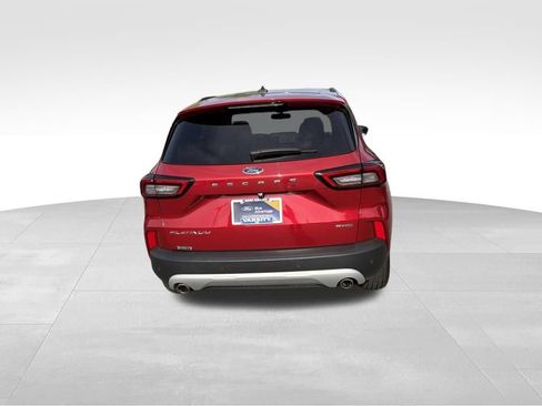 Used 2023 Ford Escape Platinum AWD/4WD image 7