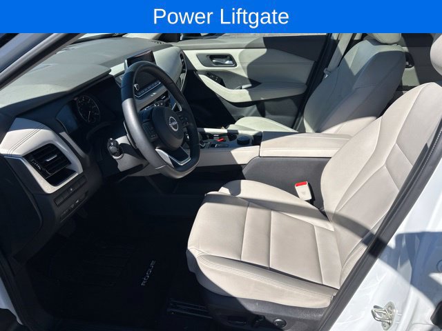Used 2023 Nissan Rogue SL AWD/4WD image 7