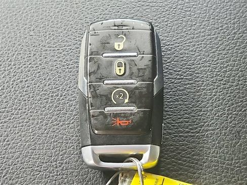 Used 2021 RAM 1500 Big Horn AWD/4WD image 12