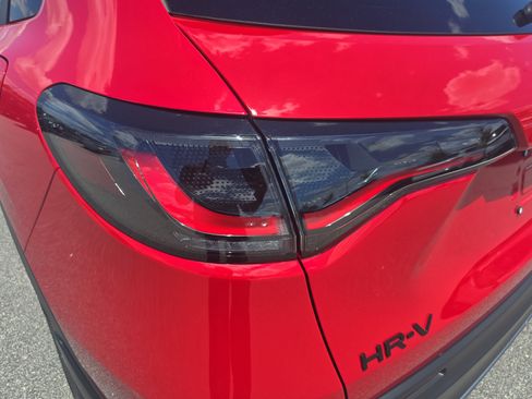 Used 2026 Honda HR-V Sport image 32