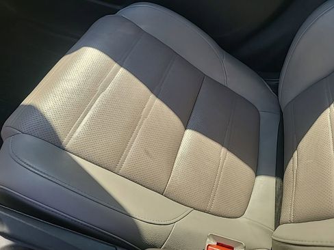 Used 2018 Honda CR-V Touring image 21