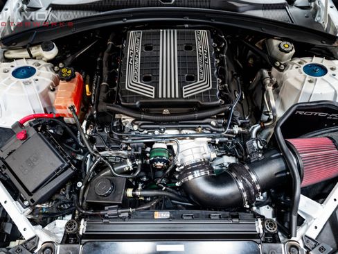 Used 2019 Chevrolet Camaro ZL1 image 18