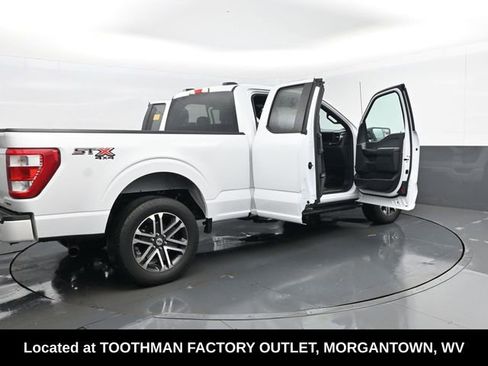 Used 2023 Ford F150 XL image 28