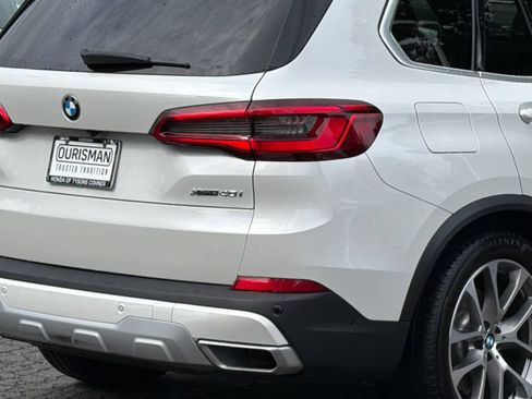 Used 2019 BMW X5 xDrive40i w/ Luxury Seating Package AWD/4WD image 5