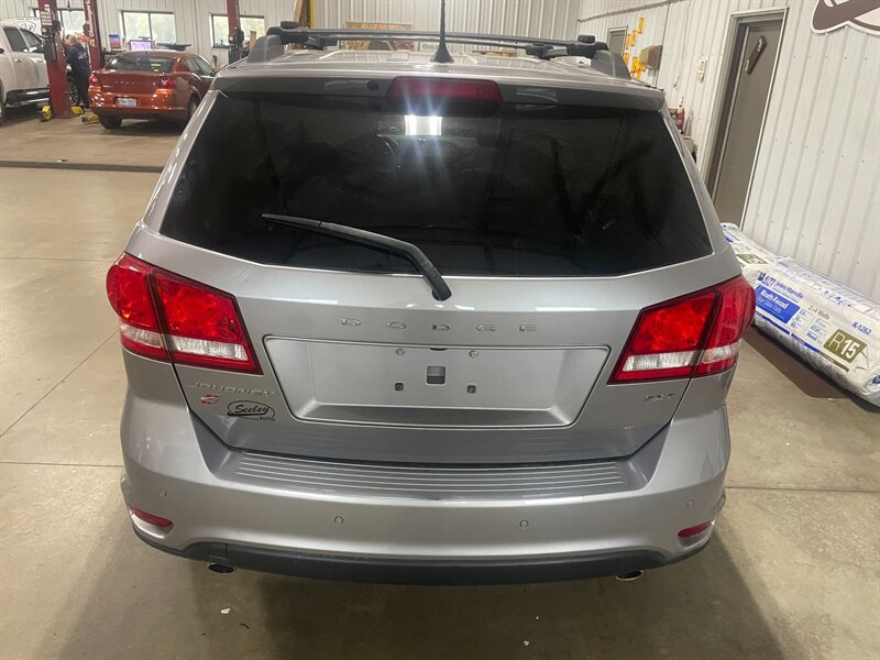 Used 2018 Dodge Journey SXT w/ Safe & Sound Group AWD/4WD image 24