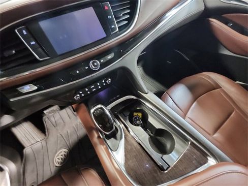 Used 2019 Buick Enclave Avenir image 11