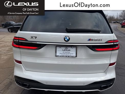 Used 2023 BMW X7 M60i w/ Executive Package image 4