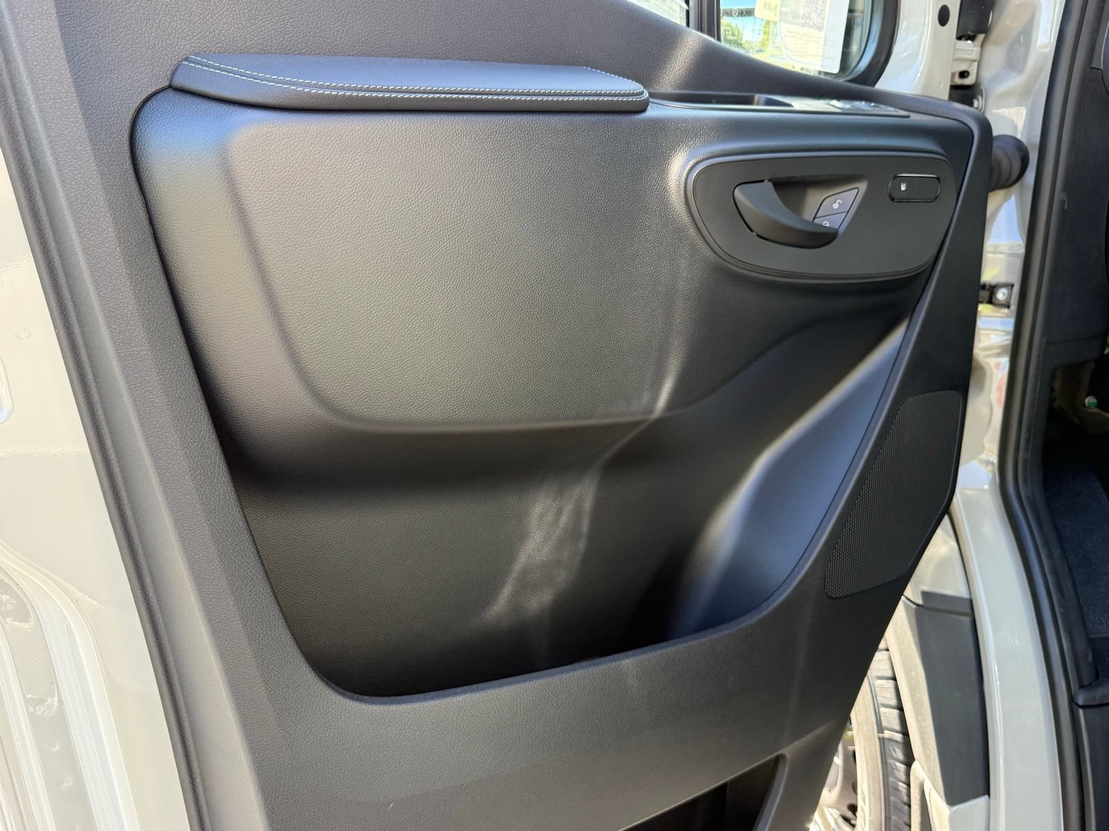 New 2026 Mercedes-Benz Sprinter 2500 image 17