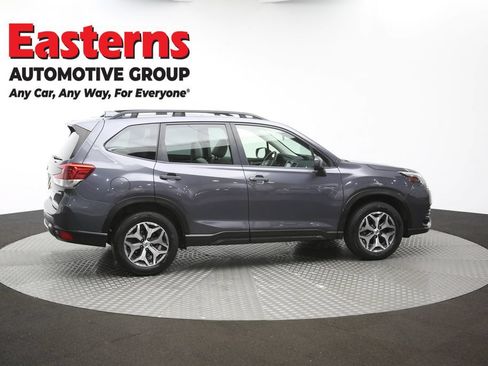 Used 2023 Subaru Forester Premium AWD/4WD image 48