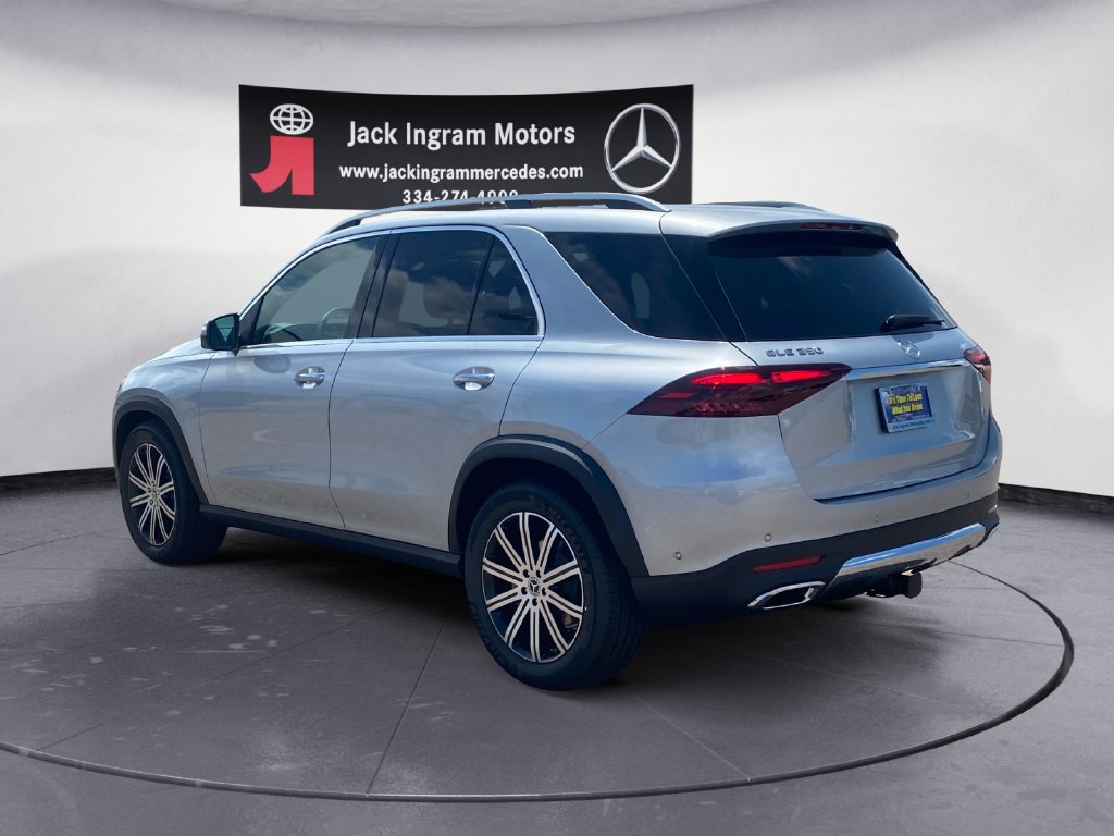 Used 2025 Mercedes-Benz GLE 350 4MATIC image 3