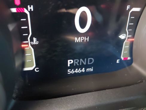 Used 2019 Jeep Wrangler Unlimited Sahara image 20