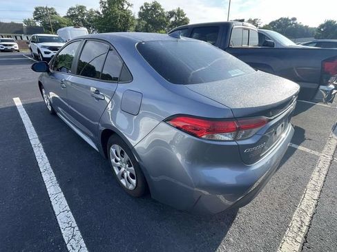 Used 2023 Toyota Corolla LE FWD image 9