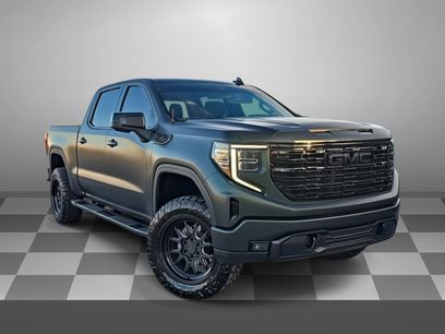 Used 2024 GMC Sierra 1500 SLT w/ SLT Premium Package