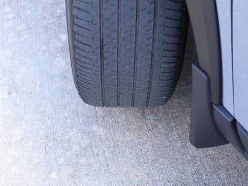 Used 2023 Nissan Kicks SR w/ SR Premium Package image 30